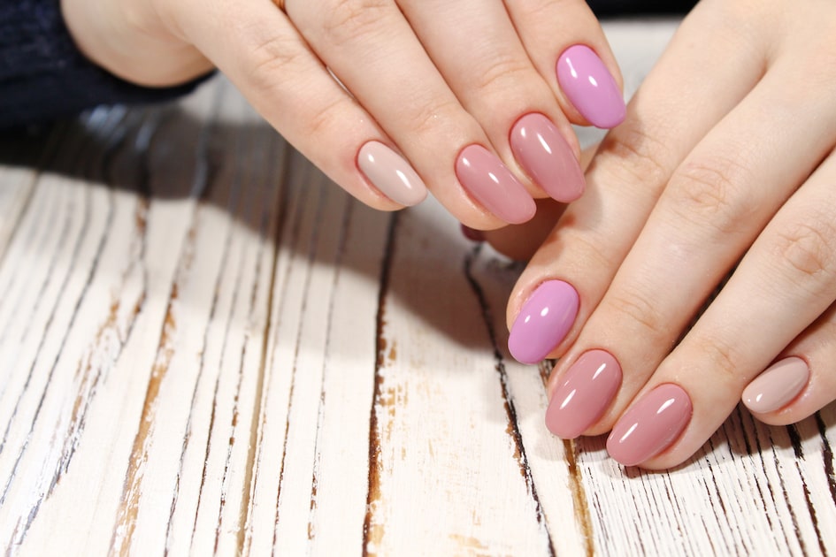 Everyday Looks That Match Short Nails